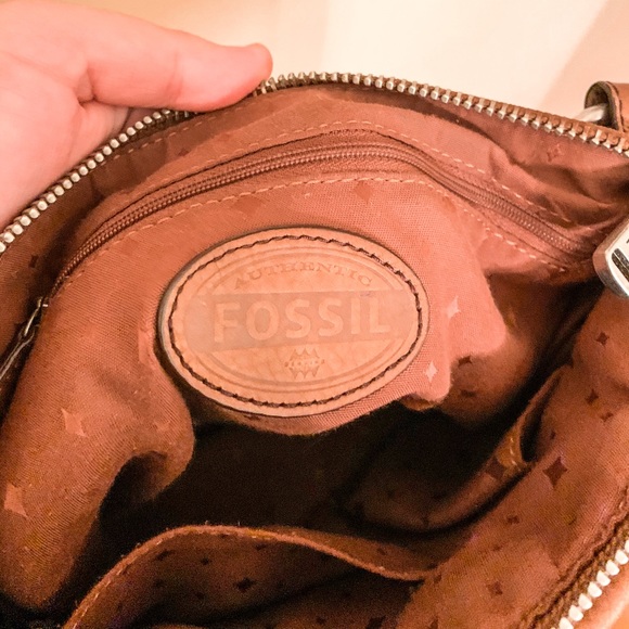 Leather FOSSIL Crossbody Purse - Picture 6 of 8